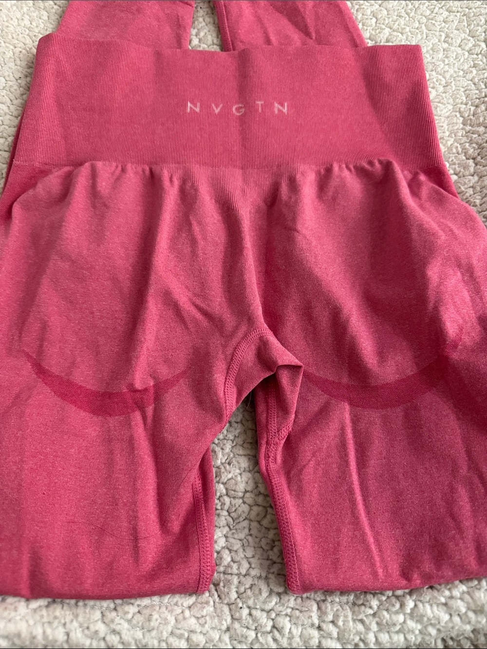 NVGTN Seamless High-Waist Leggings - Pink - Picture 4 of 5